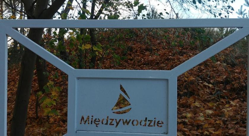 Apartament Wyspa, 2 Pokoje, Parking Gratis Międzywodzie 外观 照片
